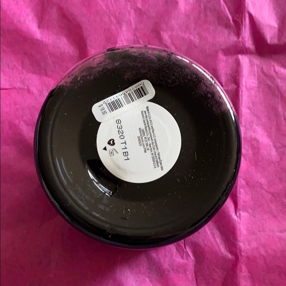 Pink Victoria Secret VS Charcoal Magic Purifying Body Scrub Discontinued NWT - Picture 5 of 8